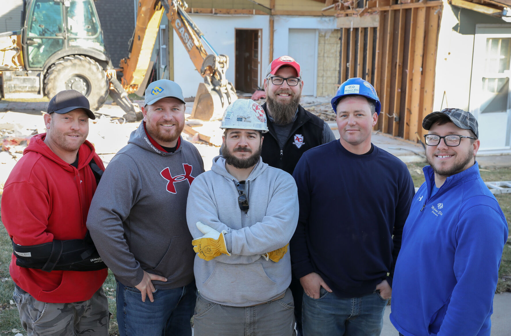25 The Crew at Johnson Lake.jpg